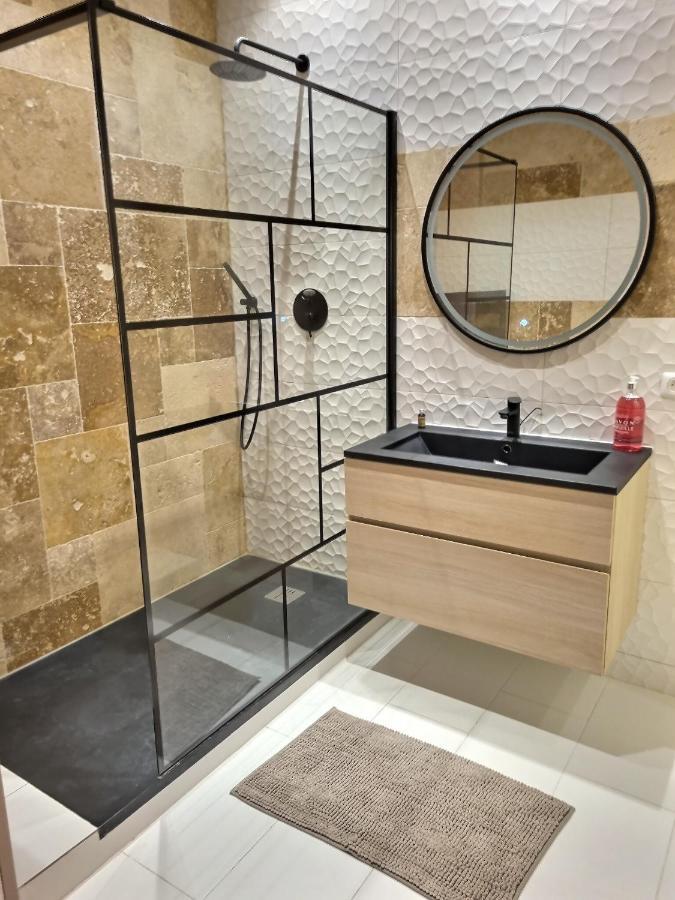 Appartement T2 40M2 Renove Au Coeur Du Panier Vieux Port Marseilles Exterior foto