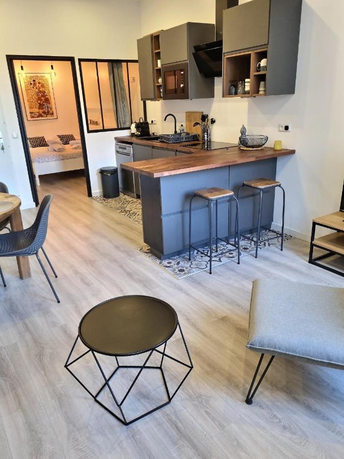 Appartement T2 40M2 Renove Au Coeur Du Panier Vieux Port Marseilles Exterior foto